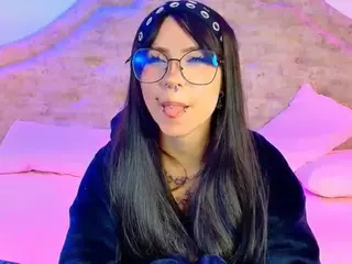 KatyUshaa's Live Sex Cam Show