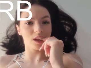 loonaeclipse's CamSoda show and profile