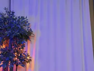 LoonaEclipse's Live Sex Cam Show