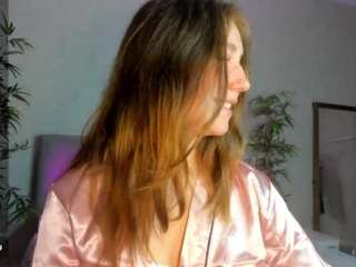  luna-go1d chat room