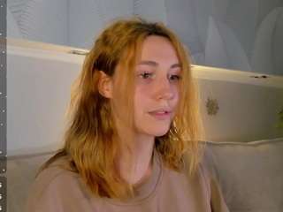 luna-go1d Live Webcam on CamSoda