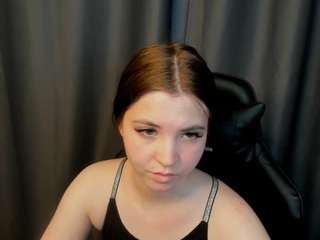 ameliamillss's CamSoda show and profile