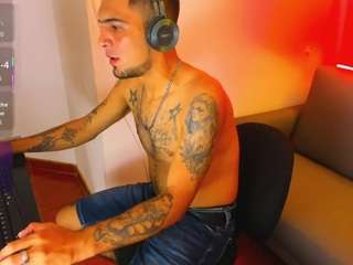 brolyn-xx Live Webcam on {site_name}