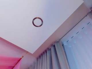 Celeste Evanns live cam preview