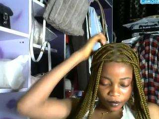 lovergirl1408's CamSoda show and profile