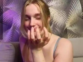 HoLLi's Live Sex Cam Show