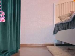 Gigi live webcam show