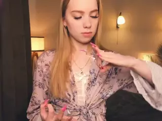 Eva's Live Sex Cam Show
