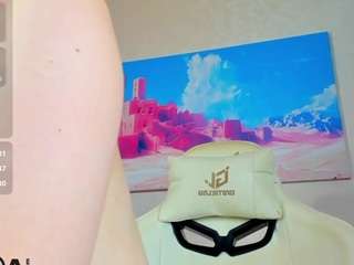 allice-cox's CamSoda show and profile