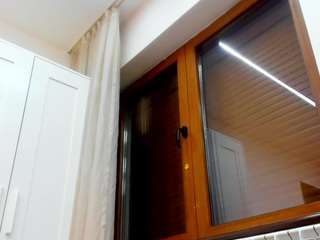 anyssia webcam model