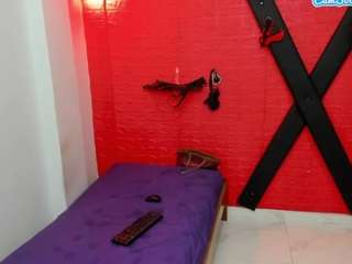 bdsmforever18 webcam model