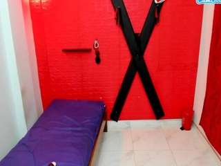 bdsmforever18 Live Webcam on CamSoda