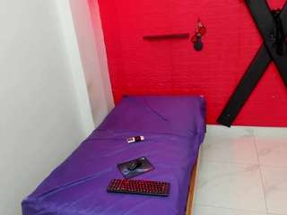 bdsmforever18 webcam