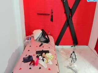 bdsmforever18 live cam preview