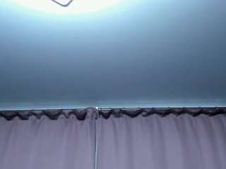 evaheler's CamSoda show and profile