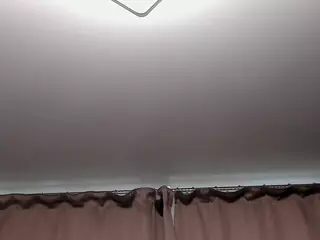 EvaHeler's Live Sex Cam Show