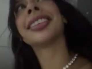 aishhaferrari