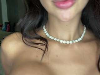 Live webcam model aishhaferrari on Soda Cams