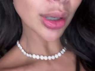 Live webcam model aishhaferrari on Soda Cams