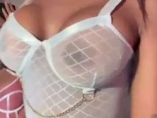 aishhaferrari webcam