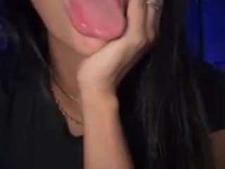 Live webcam model aishhaferrari on Soda Cams