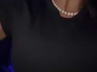 Live webcam model aishhaferrari on Soda Cams