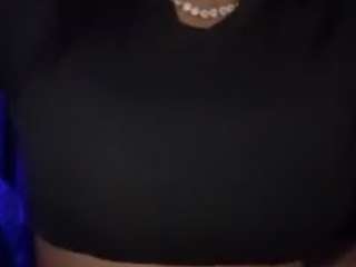 Live webcam model aishhaferrari on Soda Cams