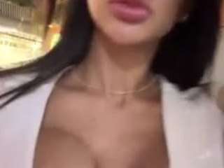 aishhaferrari webcam