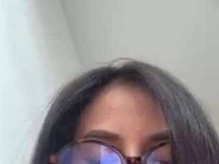 Live webcam model aishhaferrari on Soda Cams