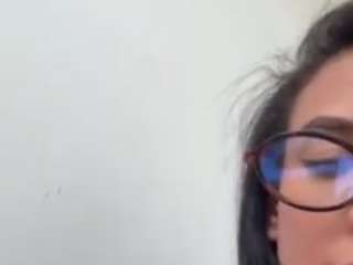 aishhaferrari's CamSoda show and profile