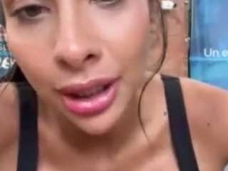 aishhaferrari webcam