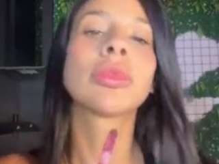 aishhaferrari webcam