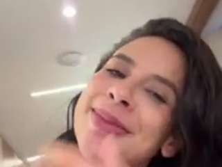 AisHhaFerrari live cam