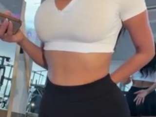 AisHhaFerrari