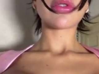 AisHhaFerrari