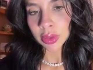 AisHhaFerrari