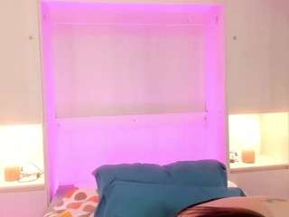 ariahill Live Webcam on CamSoda