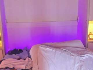 ariahill Live Webcam on CamSoda