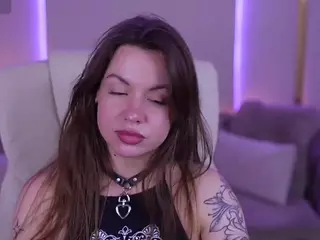 BellaSpark's Live Sex Cam Show