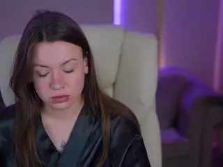 BellaSpark's Live Sex Cam Show