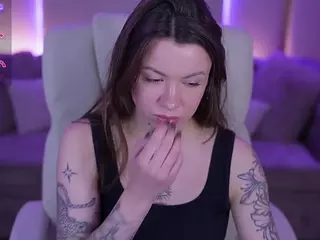 BellaSpark's Live Sex Cam Show
