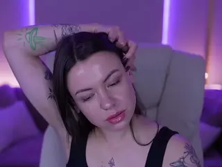 BellaSpark's Live Sex Cam Show