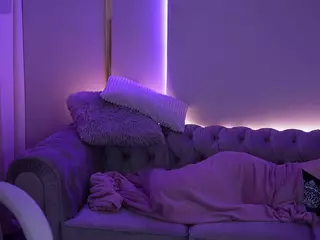BellaSpark's Live Sex Cam Show