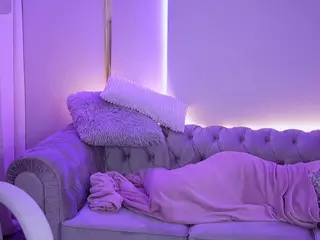 BellaSpark's Live Sex Cam Show