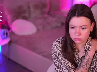 BellaSpark's Live Sex Cam Show