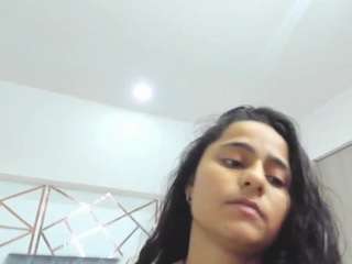 giselle-roldan Live Webcam on CamSoda