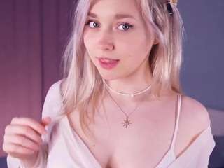 gwendolynhallsted's CamSoda show and profile