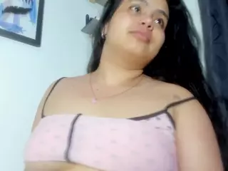 MaddieWillow's Live Sex Cam Show
