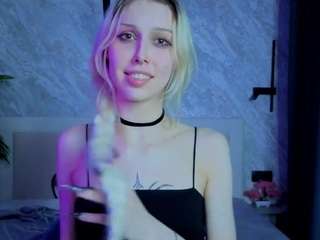 petulaheaps Live Webcam on CamSoda
