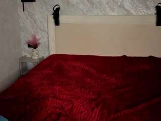 petulaheaps webcam